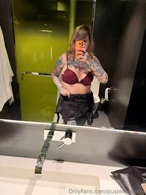 PushingUpRoses OnlyFans Leaked Free Thumbnail Picture - #6U4SEP7LrK