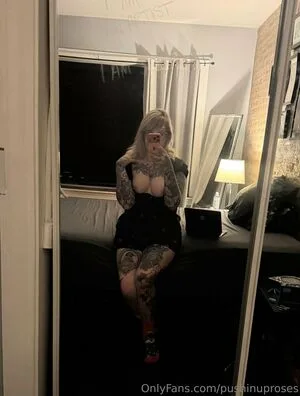 PushingUpRoses OnlyFans Leaked Free Thumbnail Picture - #AJW6xYWSPO
