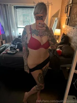 PushingUpRoses OnlyFans Leaked Free Thumbnail Picture - #CYW0B6RXwL