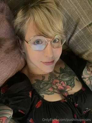 PushingUpRoses OnlyFans Leaked Free Thumbnail Picture - #Dxk0Gm9eyS