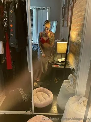 PushingUpRoses OnlyFans Leaked Free Thumbnail Picture - #Iey4lKSmqN