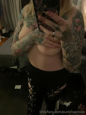 PushingUpRoses OnlyFans Leaked Free Thumbnail Picture - #Lf6gjXo9dB
