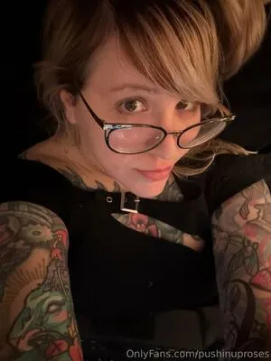 PushingUpRoses OnlyFans Leaked Free Thumbnail Picture - #MGx6TiNpni