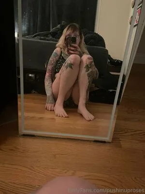 PushingUpRoses OnlyFans Leaked Free Thumbnail Picture - #MJ0UNXqCz5
