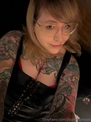 PushingUpRoses OnlyFans Leaked Free Thumbnail Picture - #O9DmizsuiC