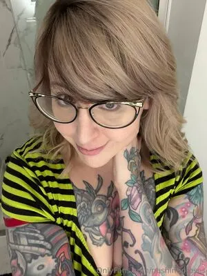 PushingUpRoses OnlyFans Leaked Free Thumbnail Picture - #VggptsnnRq