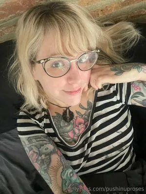 PushingUpRoses OnlyFans Leaked Free Thumbnail Picture - #c63np6GHiq
