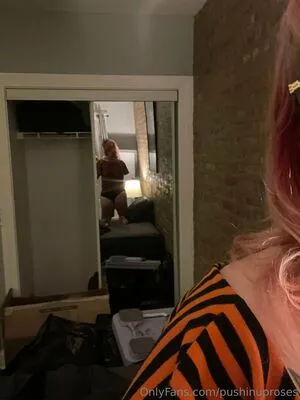 PushingUpRoses OnlyFans Leaked Free Thumbnail Picture - #fLpN4AOesB