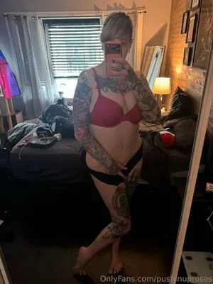 PushingUpRoses OnlyFans Leaked Free Thumbnail Picture - #ihhqquVLlZ