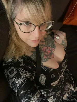 PushingUpRoses OnlyFans Leaked Free Thumbnail Picture - #jvqhP0xHlY