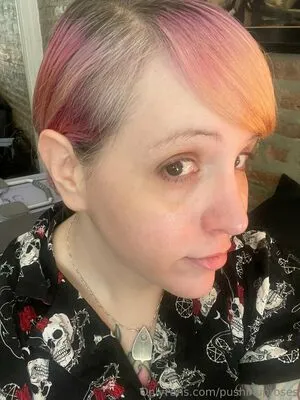 PushingUpRoses OnlyFans Leaked Free Thumbnail Picture - #ltND3ex7wS