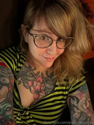 PushingUpRoses OnlyFans Leaked Free Thumbnail Picture - #pIA0hDEu98