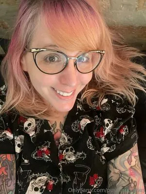 PushingUpRoses OnlyFans Leaked Free Thumbnail Picture - #rWbX53A3xX