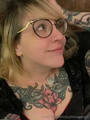 PushingUpRoses OnlyFans Leaked Free Thumbnail Picture - #upwdK3tYCf