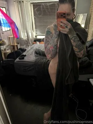 PushingUpRoses OnlyFans Leaked Free Thumbnail Picture - #xdI7a2p2dk