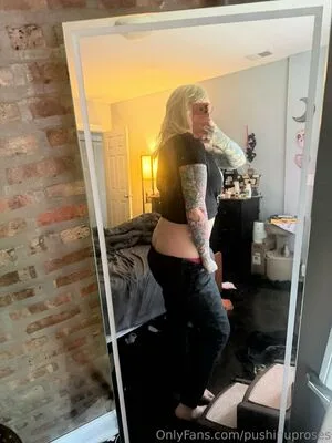 PushingUpRoses OnlyFans Leaked Free Thumbnail Picture - #xhwJeZp4v3