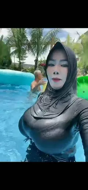 Putri Irawan06 OnlyFans Leaked Free Thumbnail Picture - #8sxlnAAhC3
