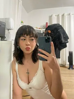 Pwettyplis OnlyFans Leaked Free Thumbnail Picture - #4SxwwCfBJF