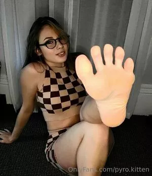 Pyro Kitten OnlyFans Leaked Free Thumbnail Picture - #HJ1DAyXRoB