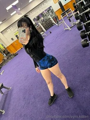 Pyro Kitten OnlyFans Leaked Free Thumbnail Picture - #InpcmUGdEx