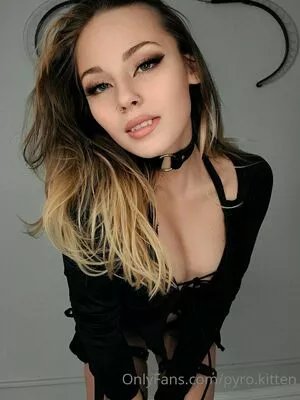 Pyro Kitten OnlyFans Leaked Free Thumbnail Picture - #JiLwLXaK2W