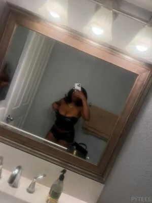 Pyteee OnlyFans Leaked Free Thumbnail Picture - #d4dAjFLj8r