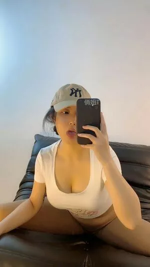 QiaoniuTT OnlyFans Leaked Free Thumbnail Picture - #2fQ8sW8hz9