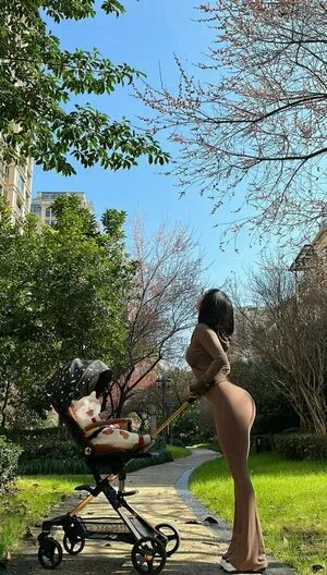 QiaoniuTT OnlyFans Leaked Free Thumbnail Picture - #GIC0xXdrH2