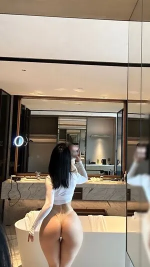 QiaoniuTT OnlyFans Leaked Free Thumbnail Picture - #Svo7np9Isc