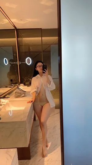 QiaoniuTT OnlyFans Leaked Free Thumbnail Picture - #kxT7k0aE0q