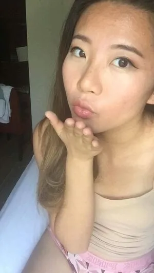 Qiwei OnlyFans Leaked Free Thumbnail Picture - #cCRKiKGIeZ