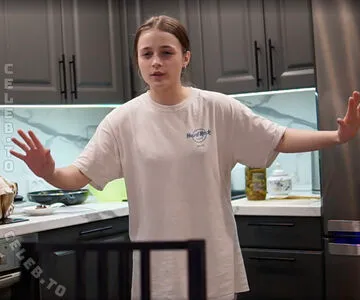 Qoqsik OnlyFans Leaked Free Thumbnail Picture - #sK4P3MrHBZ