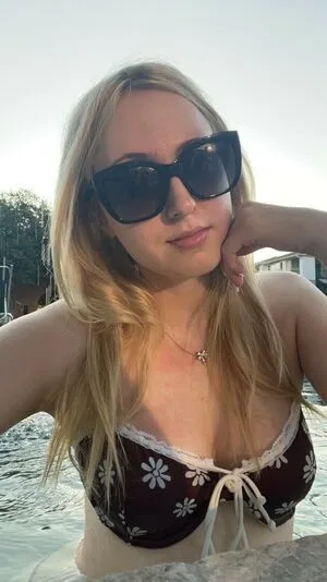 Qor Saige OnlyFans Leaked Free Thumbnail Picture - #1ph2psoZdm