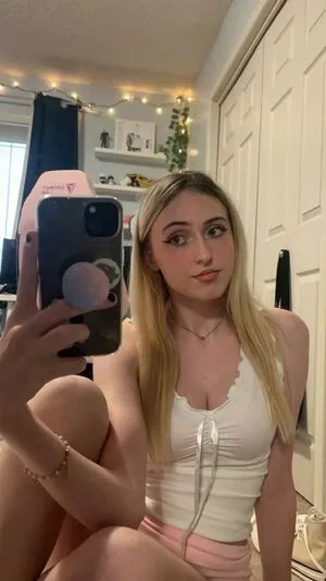 Qor Saige OnlyFans Leaked Free Thumbnail Picture - #seBwZGa3Cf