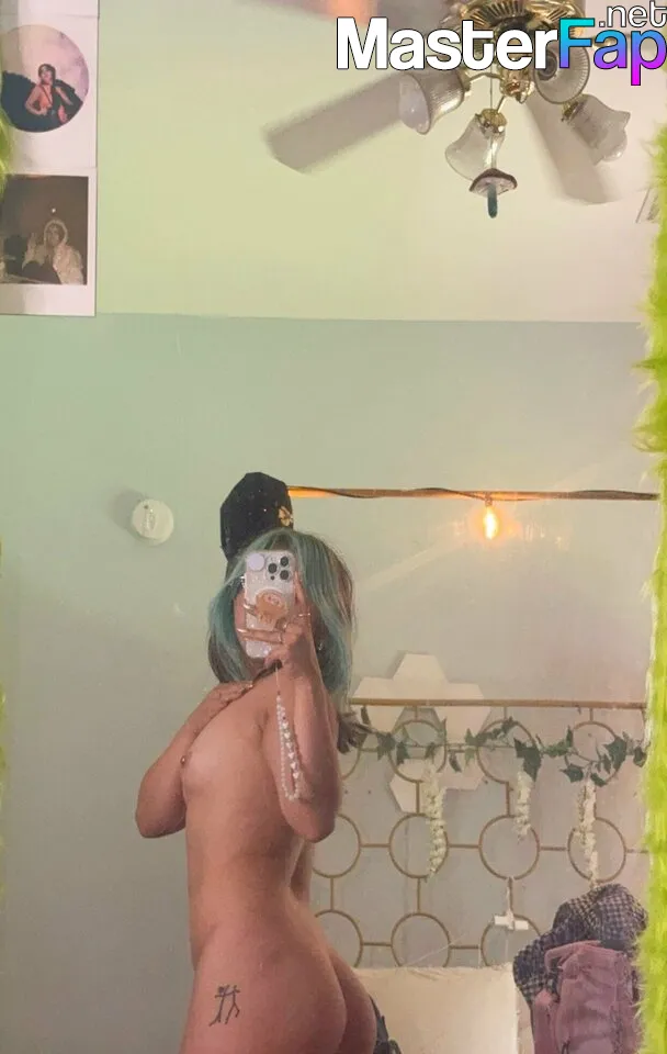 qosmicqueen