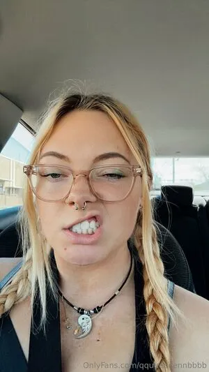 Qquueeeennbbbb OnlyFans Leaked Free Thumbnail Picture - #Vgss0Y1L34