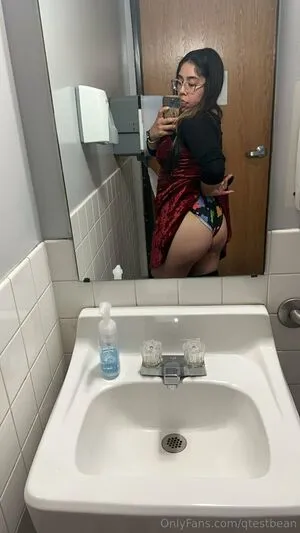 Qtestbean OnlyFans Leaked Free Thumbnail Picture - #H6MTFxj01z