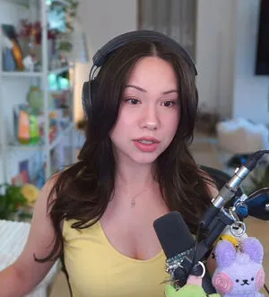 Quarterjade OnlyFans Leaked Free Thumbnail Picture - #6miaAWAv3b