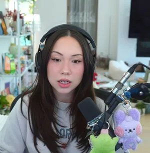 Quarterjade OnlyFans Leaked Free Thumbnail Picture - #6yF3g2LbBv