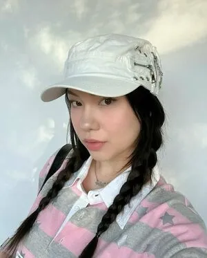 Quarterjade OnlyFans Leaked Free Thumbnail Picture - #8hVE7YbUDv