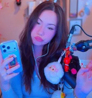 Quarterjade OnlyFans Leaked Free Thumbnail Picture - #GPIinA2ms0