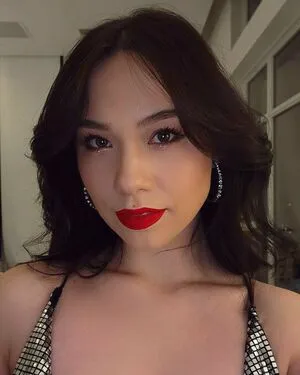 Quarterjade OnlyFans Leaked Free Thumbnail Picture - #IwEbWivnsk