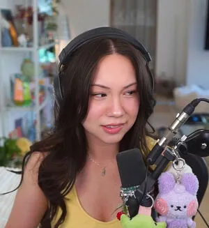 Quarterjade OnlyFans Leaked Free Thumbnail Picture - #QJ43CMgbLH