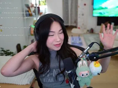 Quarterjade OnlyFans Leaked Free Thumbnail Picture - #TcenWK0qp9