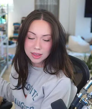 Quarterjade OnlyFans Leaked Free Thumbnail Picture - #TguCELNKeE