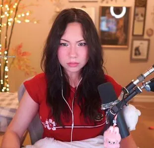 Quarterjade OnlyFans Leaked Free Thumbnail Picture - #WIKsMqcef6