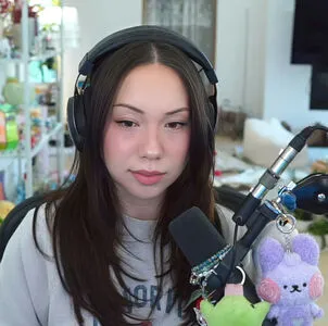 Quarterjade OnlyFans Leaked Free Thumbnail Picture - #XXMkAXpeP6