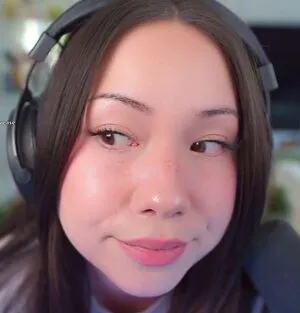 Quarterjade OnlyFans Leaked Free Thumbnail Picture - #j0QZSa8DCZ