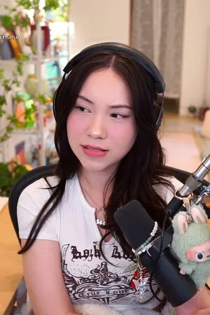 Quarterjade OnlyFans Leaked Free Thumbnail Picture - #nVGHIDedFk