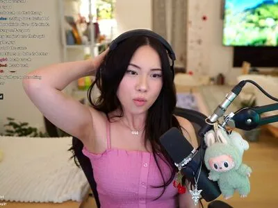 Quarterjade OnlyFans Leaked Free Thumbnail Picture - #uaWWNmLiyN